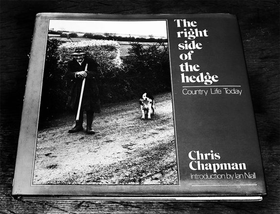 The Right Side Of The Hedge-Country Life Today-Chris Chapman-Ian Niall-A Year In The Country