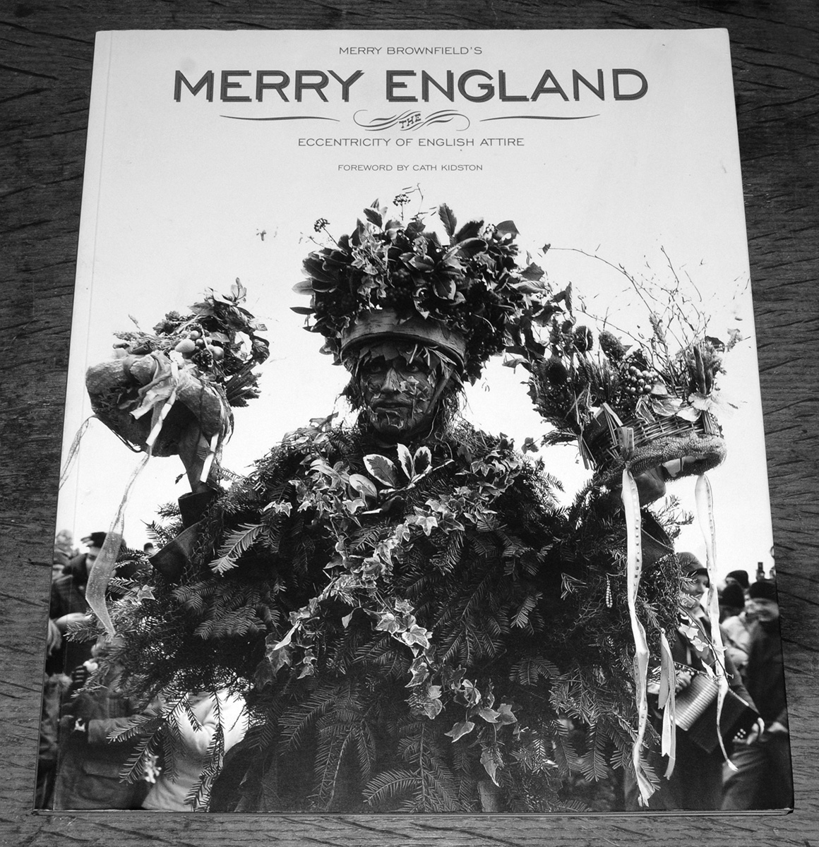 day-3a-merry-england-merry-brownfield-folk-costume-a-year-in-the-country-1