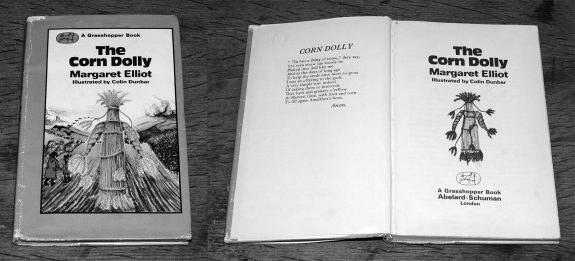 The Corn Dolly-Margaret Elliot-Colin Dunbar-book-1976-folklore